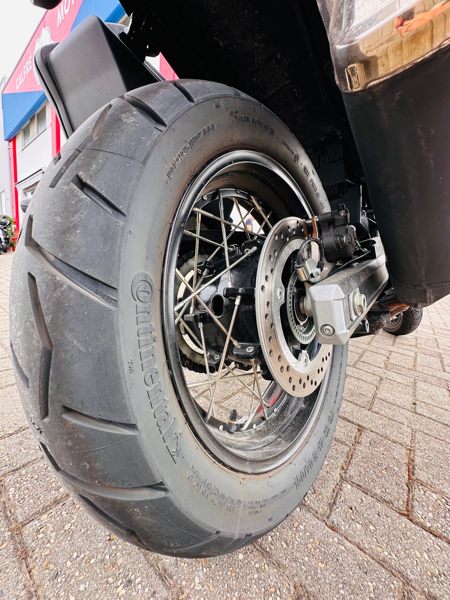 SUZUKI V-STROM DL650 OCCASIONE