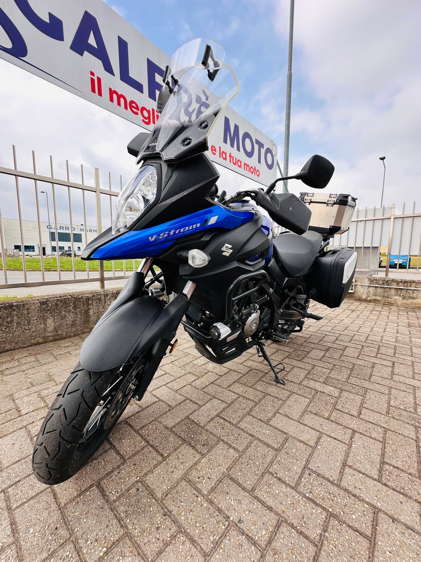 SUZUKI V-STROM DL650 OCCASIONE