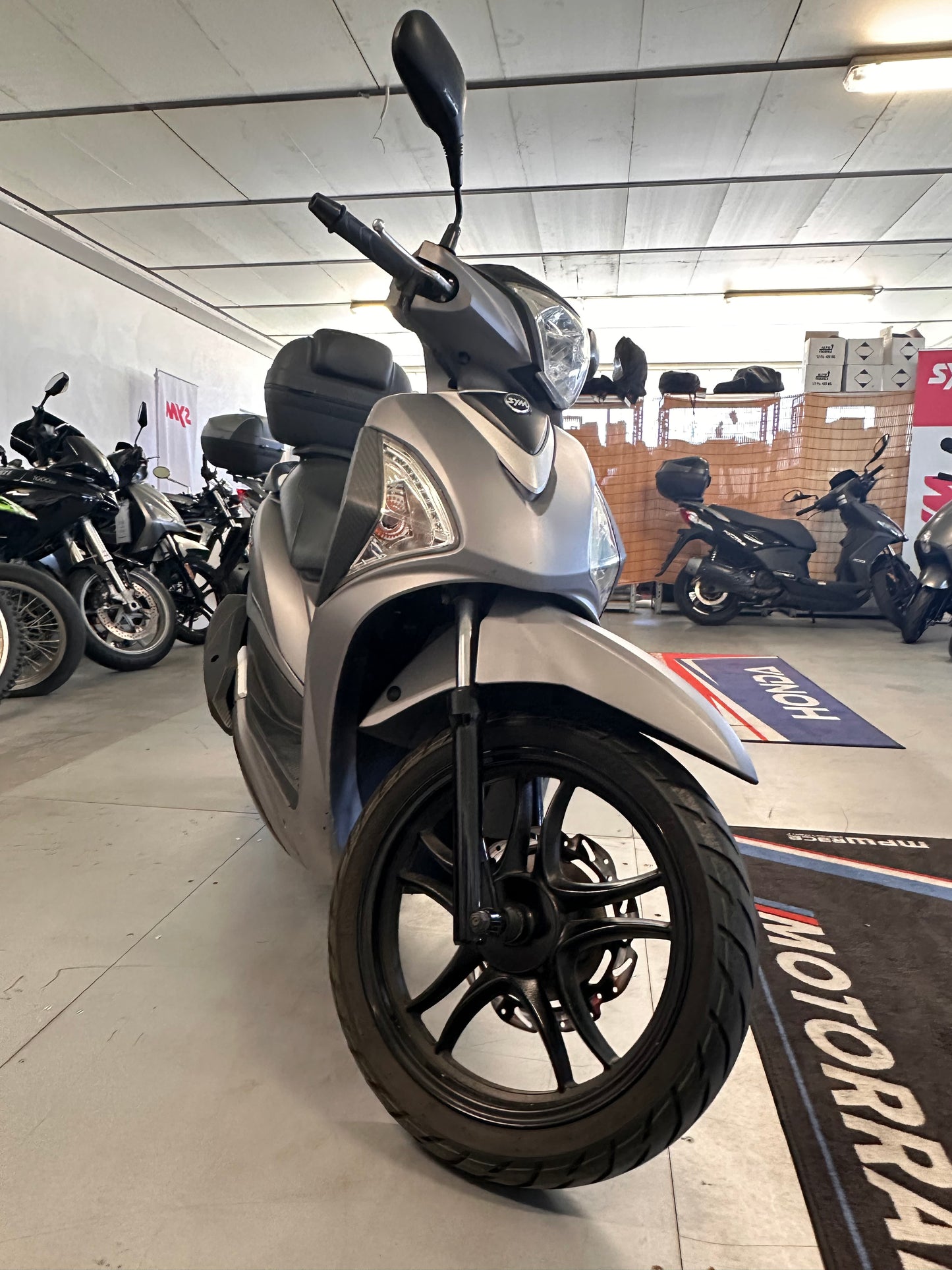 SYM SYMPHPONY ST 200 2018