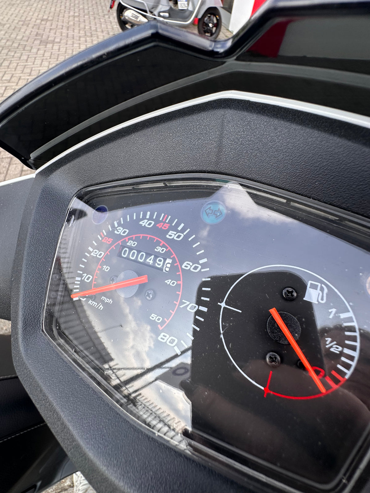 PEUGEOT 50 KISBEE S KMZERO