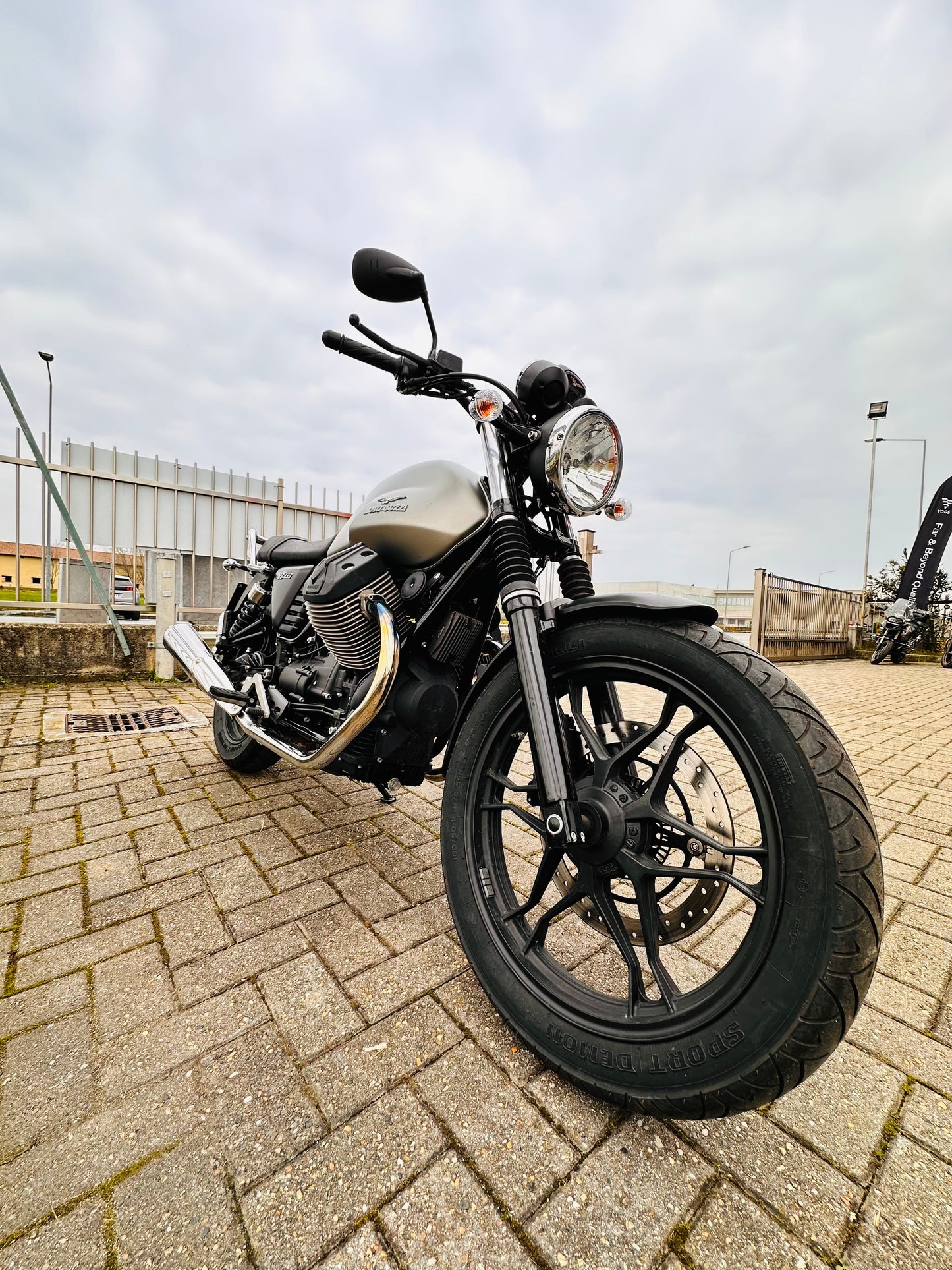 MOTO GUZZI V7II