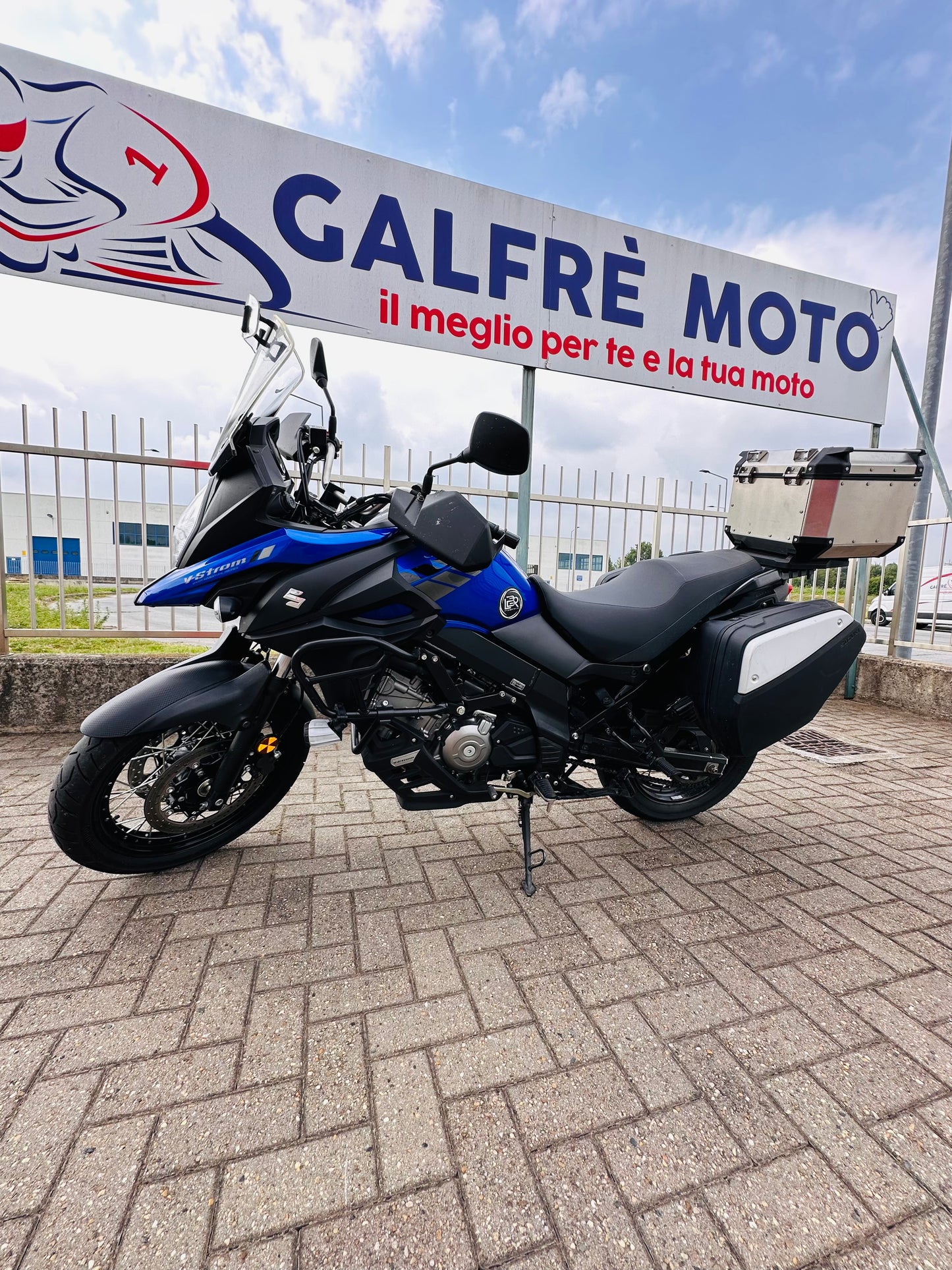 SUZUKI V-STROM DL650 OCCASIONE